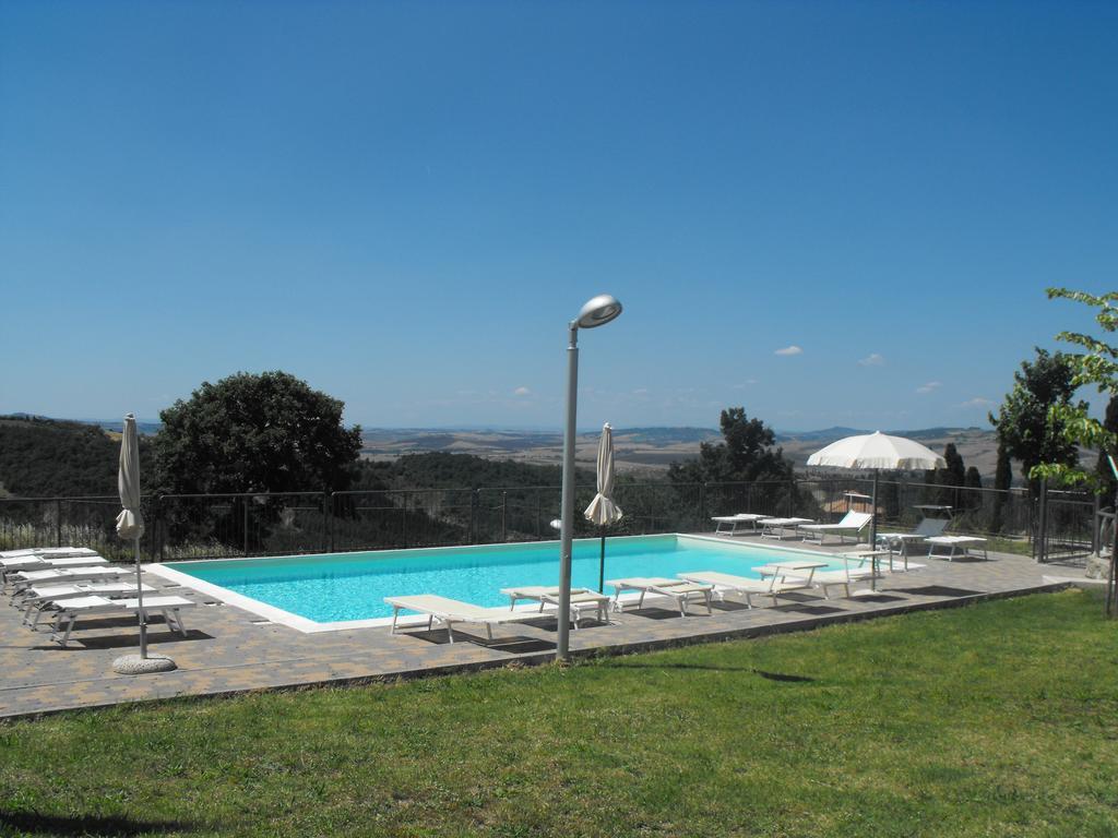 ContignanoFinestra Della Val D'Orciaアパートメント 部屋 写真